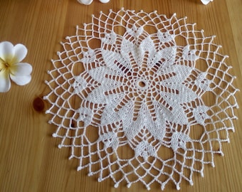 Pièce centrale de table au crochet blanc - Napperon 30 cm fait à la main