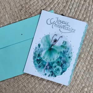 Carte d'anniversaire danseuse femme en vert émeraude - Design élégant Modèle 1