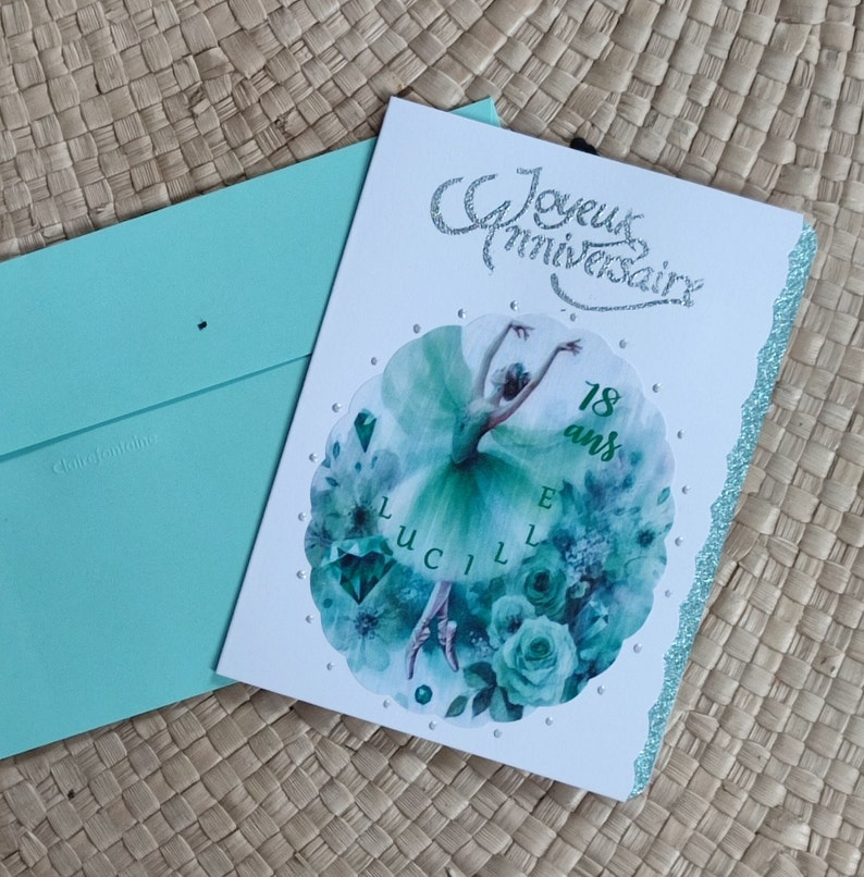 Carte d'anniversaire danseuse femme en vert émeraude - Design élégant Modèle 1