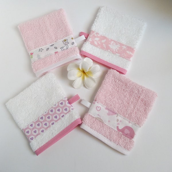 Gant de toilette d'apprentissage rose pour enfant