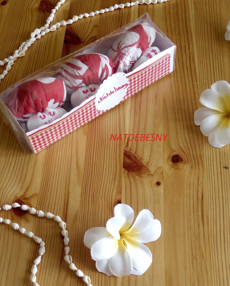 Red Lavender sachets