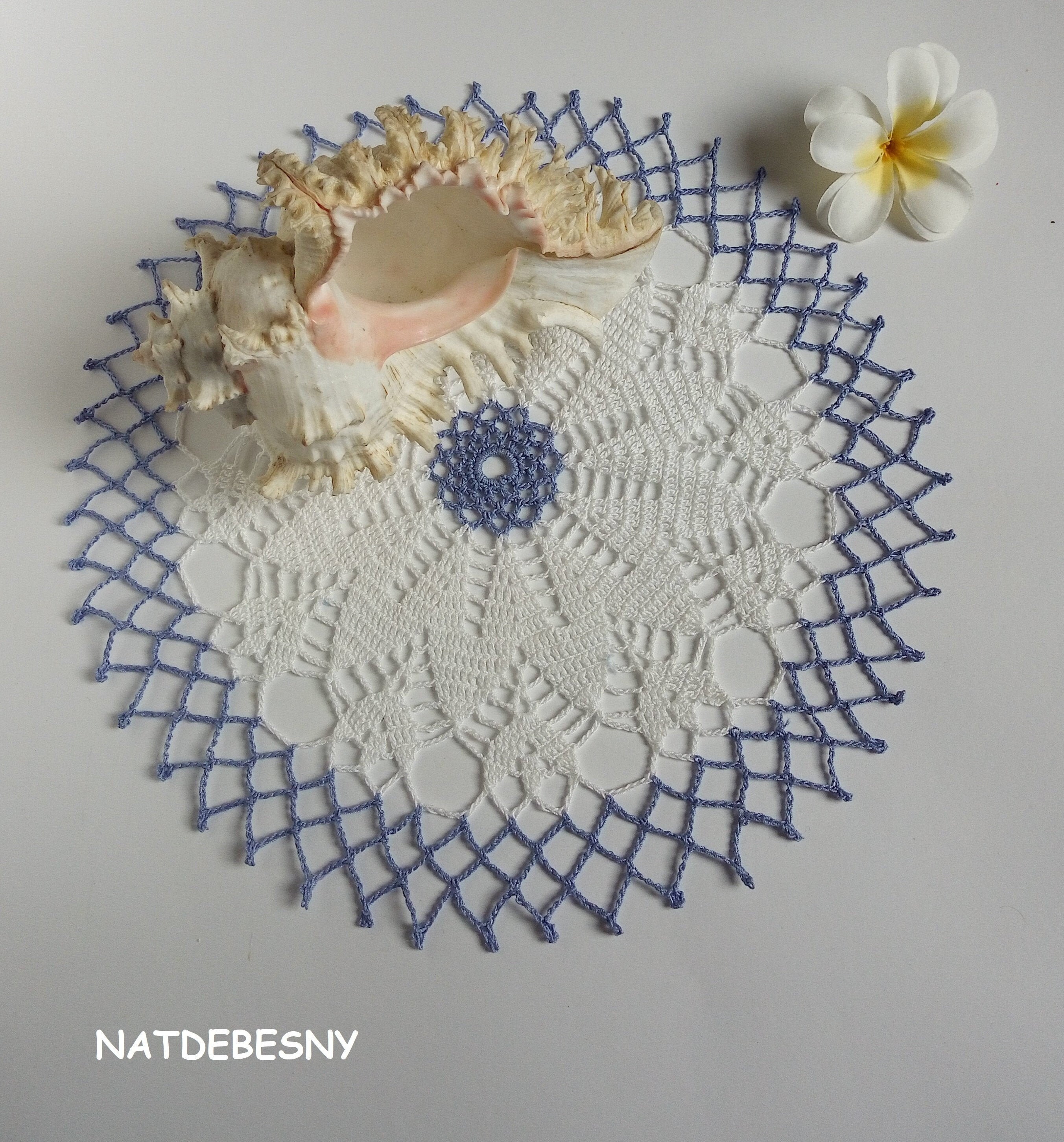 Napperon Au Crochet Blanc et Bleu 30 cm