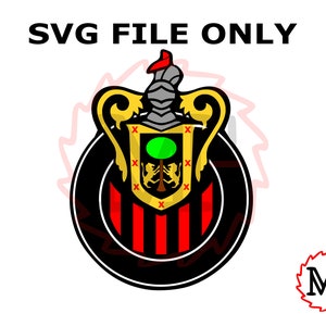 Könnte beinhalten: Schwarz-roter Schild mit einem goldenen Wappen, das einen grünen Baum und zwei Löwen zeigt. Das Wappen ist von einem schwarzen Kreis mit einem rot-weißen Zackenmuster umgeben. Der Text "SVG FILE ONLY" befindet sich über dem Schild.
