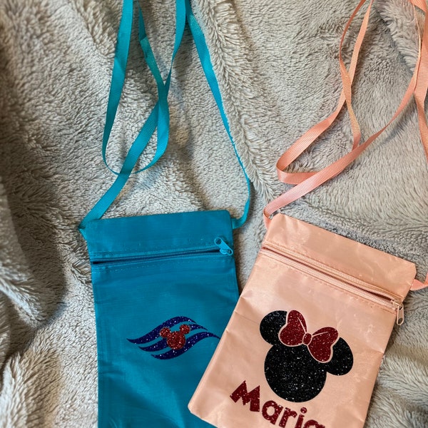 Disney Messenger Bags/ Fish Extender Gift/ Fe Gifts/ Disney Cruise/ Vacation/ Travel