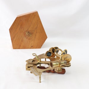 Nautical Instrument Brass 5 Sextant With Beautiful Design Wooden