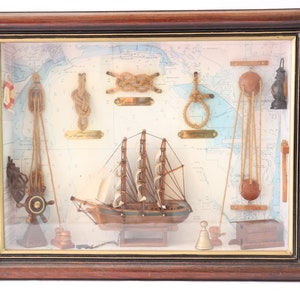 Suspension murale nautique vintage, maquette de bateau à voile en bois, ancre nautique, carte nautique, gilet de sauvetage, décoration murale nautique, cadeaux marins