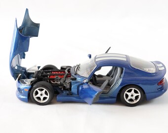 Dodge Viper GTS Coupe 1996, Bburago Car, Diecast Cars 1 24