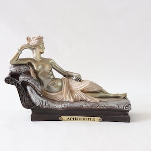 Aphrodite Statue, Aphrodite Goddess, Aphrodite Figurine, Goddess Venus, Venus Statue, Ancient Greek Mythology, Venus Figurine, Greek Goddess