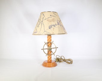 Lampe de table nautique, lampe de roue de navires, lampe de bureau nautique, lampe de bureau vintage, abat-jour nautique de décor de roue de navires, accessoire de bureau nautique