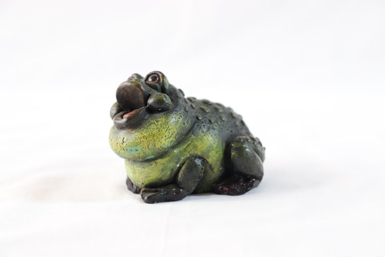 Vintage Frog Figurine Frog Statue Frog Sculpture Frog Etsy