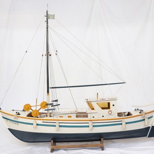 Unique Wooden Handmade Fishing Boat Model, Wooden Handmade Ship Model, Greek Ship, Fishing Gifts for Men, Fishing Decor, Unique Home Decor