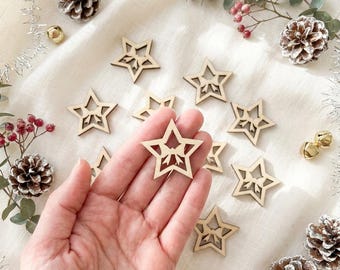 Weihnachtssterne aus Holz mit Schleife, lasergeschnittene Holzformen, 5er-Set