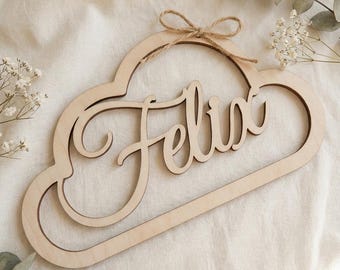 Personalisiertes Namensschild aus Holz in Wolkenform, Wanddeko fürs Kinderzimmer, Baby-Namensschild, individueller Holzname, Geschenk zur Babyparty, Kinderzimmerdeko