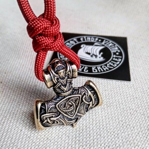 Mjolnir pendant for mens necklace Thor&#39;s Hammer clasp for bracelet from paracord, Viking style