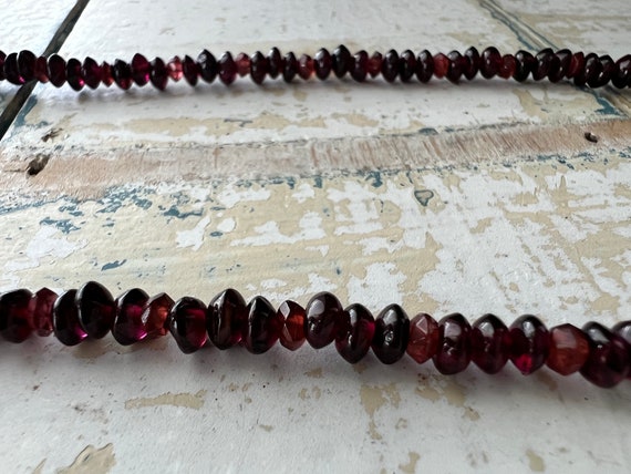 Vintage Red Garnet Small Beaded Necklace Jeweller… - image 2
