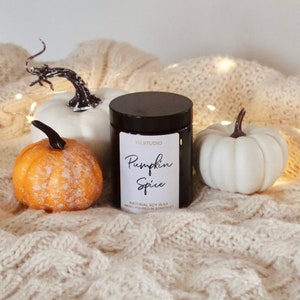 Pumpkin spice soy candle, cosy Fall, Autumn, Halloween apothecary jar candle gift, Autumn pumpkin decor, vegan, PSL, winter, natural candle, image 3