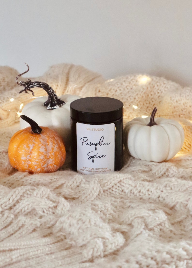 Pumpkin spice soy candle, cosy Fall, Autumn, Halloween apothecary jar candle gift, Autumn pumpkin decor, vegan, PSL, winter, natural candle, image 3