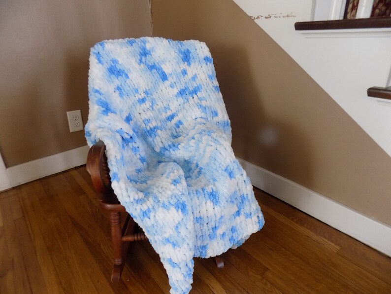 loopy yarn blanket loopy yarn blanket