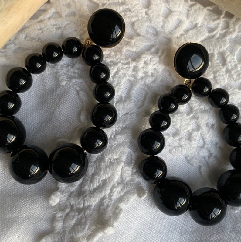 great model Donna vintage earrings