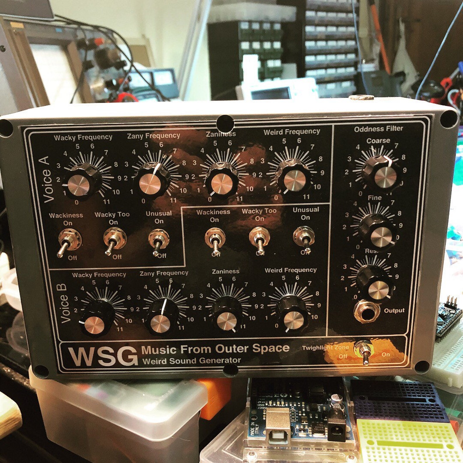 Саунд генератор. Weird sound generator. генератор звука. drone синтезатор. профессиональный генератор звуков природы.