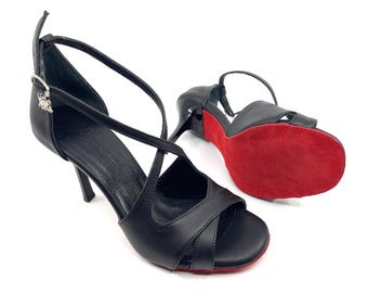 Movimiento Salida, scarpa da tango argentino da donna fatta a mano in pelle nera con suola rossa - MOVW566