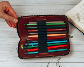 Pen case,Pencil case,Leather pencil case,Leather pen bag,Makeup brush case,Leather pen case,Artist pencil case,Leather brush case
