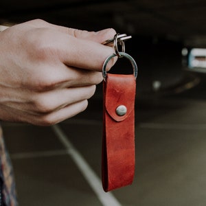 Leather keychain with initials, Custom leather keychain, Monogrammed leather key fob, Handmade keychain, Engraved key ring, Leather key ring image 6