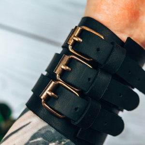 Wrist band,Mens bracelet,Men's bracelet personalized,Custom mens bracelet,Leather wristbands,Mens leather wristband,Wide leather wristbands