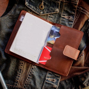 Personalised passport holder,Travel gift for men,Engraved passport cover,Custom travel wallet image 9