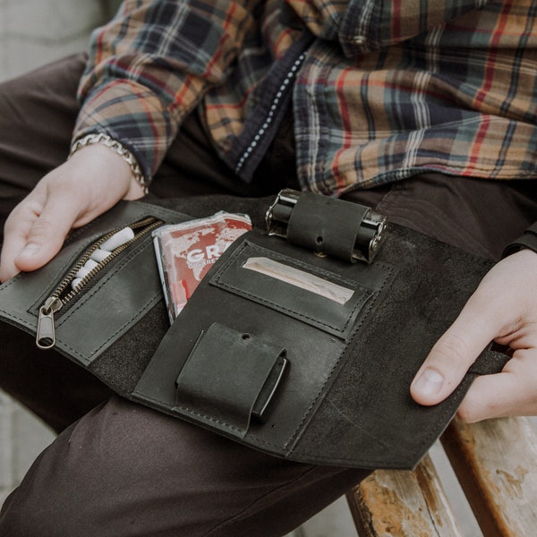 Blague à tabac, Blague à tabac en cuir, Blague à tabac, Etui à tabac, Blague à tabac en cuir marron, Blague à tabac cuir, Blague à tabac personnalisée