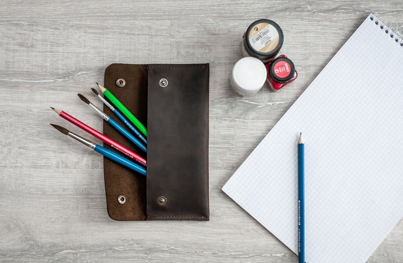 Custom leather pencil case, Leather pencil holder, Artist pencil case, Leather pencil case pouch, Leather pen sleeve, Pencil bag leather image 1