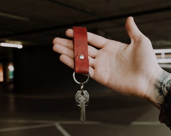 Leather key chain,Leather key fob,Personalized key fob,Leather keyring,Leather keychains,Monogram key fob,Custom key chain,Mini key fob