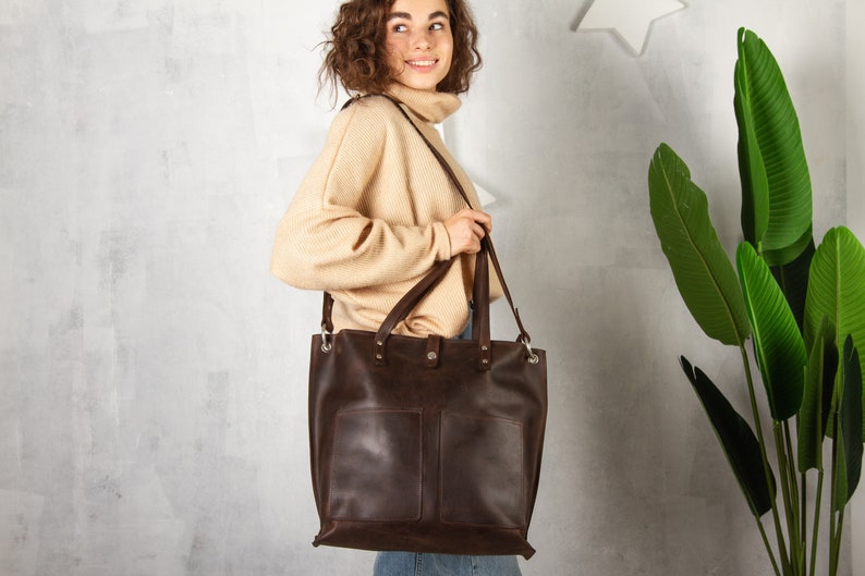 Leather tote bag,Zipper tote bag,Leather handbag,Leather book bag,Personalized tote bag,Tote bag with pockets,Custom tote bag,Large tote bag image 9