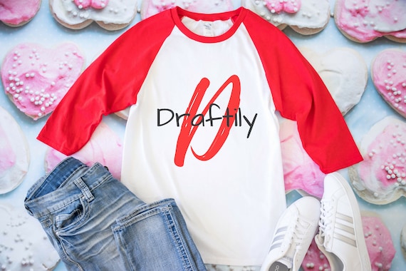 Download Free Photo Gildan Unisex Raglan T-Shirt G570 White (PSD) - Free Amazing Mockups and Design Tools ...