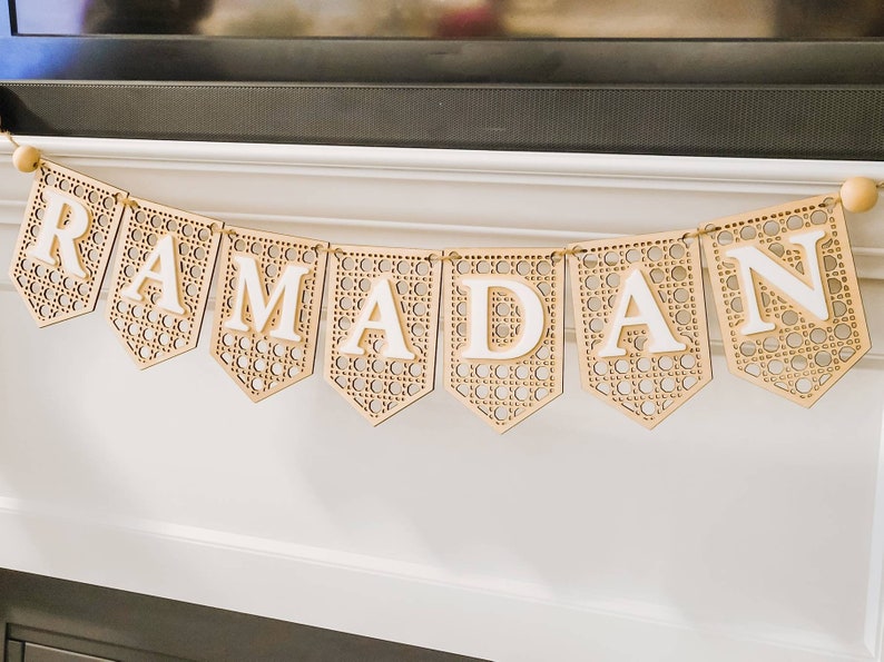 Eid Banner in Rattan Wood layered with Acrylic, Eid Decoration Sign in Baltic Birch, Boho Ramadan Decor, wood and acrylic, Eid Mubarak Sign image 4