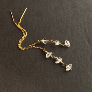 Herkimer Diamond Orecchini Threader April Birthstone Orecchini Orecchini a catena lunga Orecchini da damigella Orecchini da sposa Regalo di compleanno di aprile