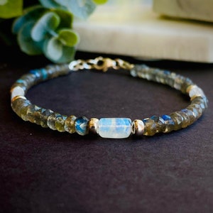 Armband labradoriet maansteen, labradoriet kralenarmband, blauwe maansteen kralenarmband, edelsteenarmband, handgemaakte armband, uniseks cadeau