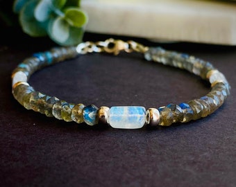 Labradorite Moonstone Bracelet, Labradorite Beaded Bracelet, Blue Moonstone Bead Bracelet, Gemstone Bracelet, Handmade Bracelet, Unisex Gift