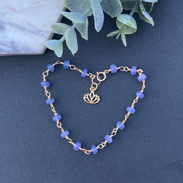 Tanzanite Rosary Bracelet Gold Lotus Dangle Charm Bracelet Purple Gemstone Beaded Dainty Bracelet December Birth Stone Birthday Gift for Her