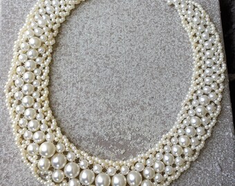 Sweet Romantic Ivory Off White Beaded Glass Pearl Wide Collar Choker Necklace Classic Wedding Bride Bridal Vintage Estate Jewelry Jewellery