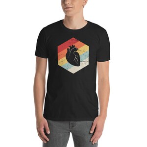 Cardiologist T-Shirt (Unisex) - Cardiology Doctor / Heart Surgeon Gift