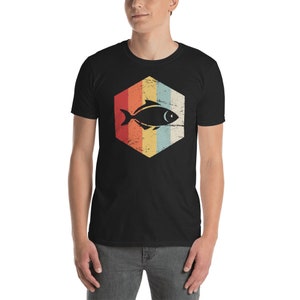 Pet Fish Aquarium T-Shirt (Unisex) / Retro Vintage Aquarium Gift Idea