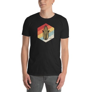 Retro Corn T-Shirt (Unisex) / Corn Farmer Gift / Corn Farming Tee Shirt