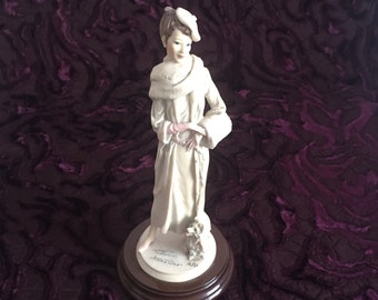 Vintage Figurine of a Lady and her dog by Vittorio Tessaro A.D.L Made In Italy, Fine Art Ceramics, Sculpture, Statue, Shelf Decor