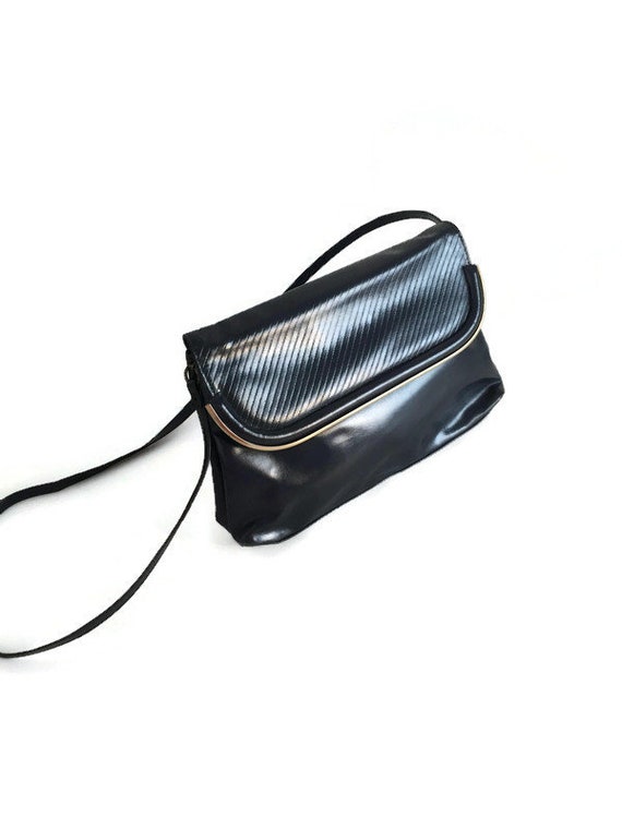 Vintage Black Crossbody Bag with frame, Black Lea… - image 5