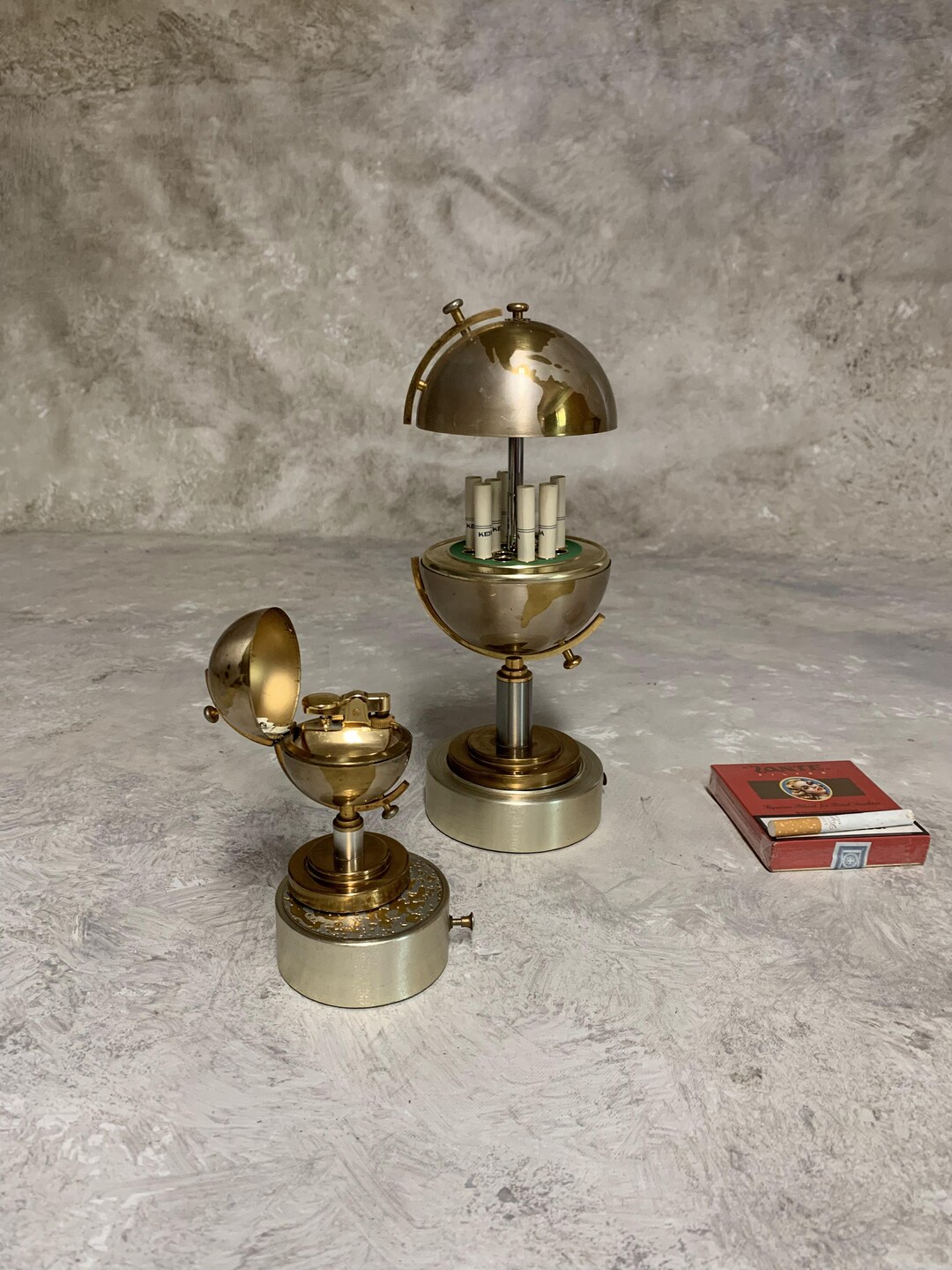 Vintage World Globe Cigarette Holder With Matching Lighter Etsy