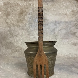 Oma's vintage keukenvork, antieke houten vork, primitieve handgesneden vork, grote vintage houten vork, muurdecoratie keuken