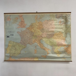Mappa geografica d'epoca dell'Europa, stampa svizzera della Guerra Fredda del 1963 per l'arredamento della casa e regalo unico per gli appassionati di storia