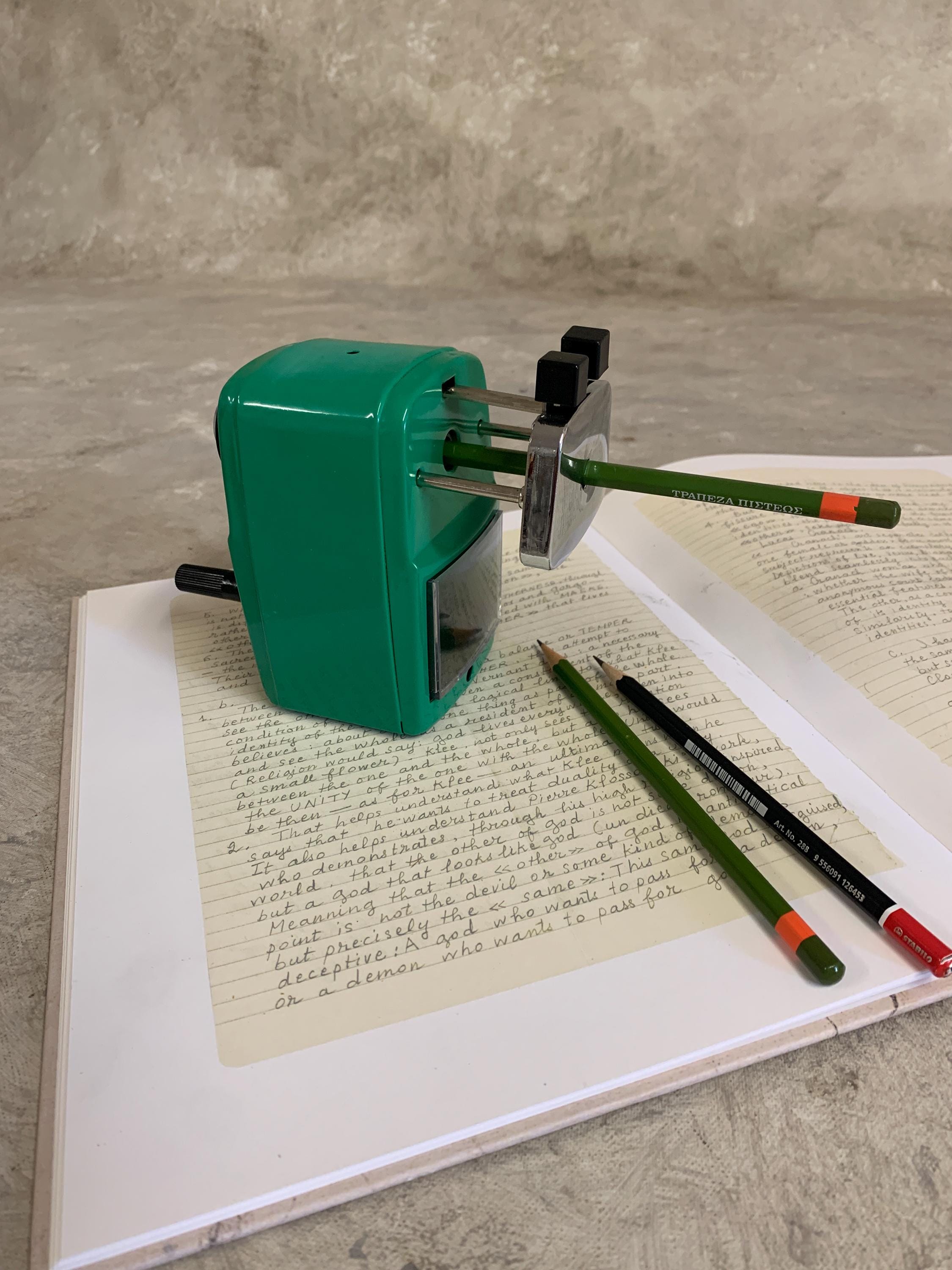 【昭和レトロ】三菱 電動えんぴつ削り オートストップ機能付き シャープナー① Pencil sharpener 昭和昔の鉛筆削り 三菱鉛筆 電動シャープナー