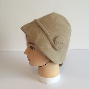 Vintage Cloche, 1920s Hat, Vintage 1920s felt Cloche Hat, Womens Hat, 1930s Millinery, Vintage Hat, Flapper Hat